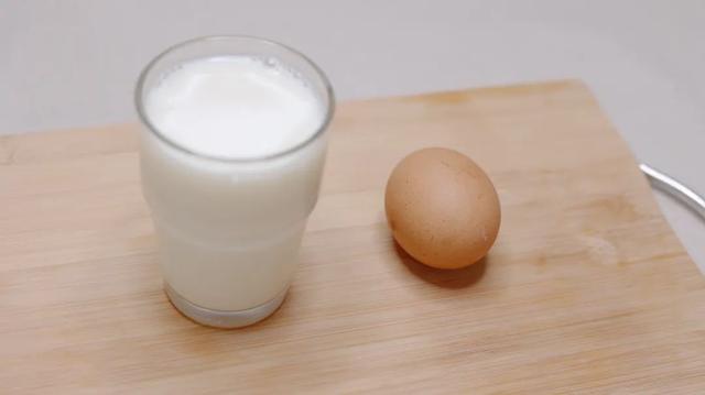 女性朋友注意,到了50岁之后,若想减肥,建议从4个方面入手