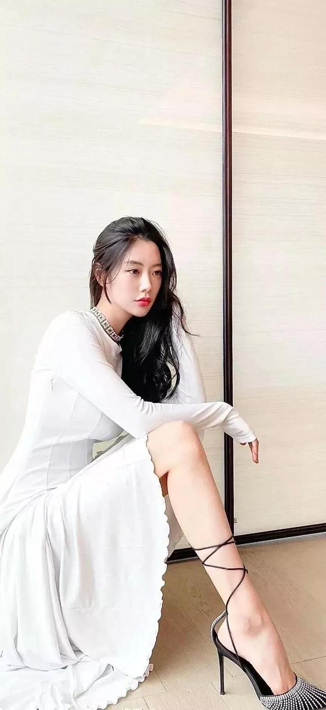 韩国第一美女克拉拉性感迷人