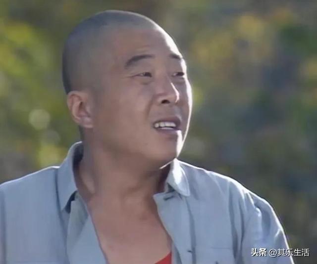 《女人不是月亮》播出30年，“扣儿”早早退圈，多位演员已逝世