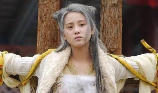 女明星被绑住的古装造型,张柏芝的太认真,刘亦菲的太狠了
