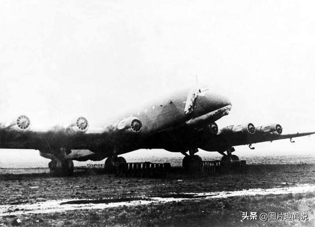 33张照片看世界：荷兰妓院的油画，世界上最古老的胸罩