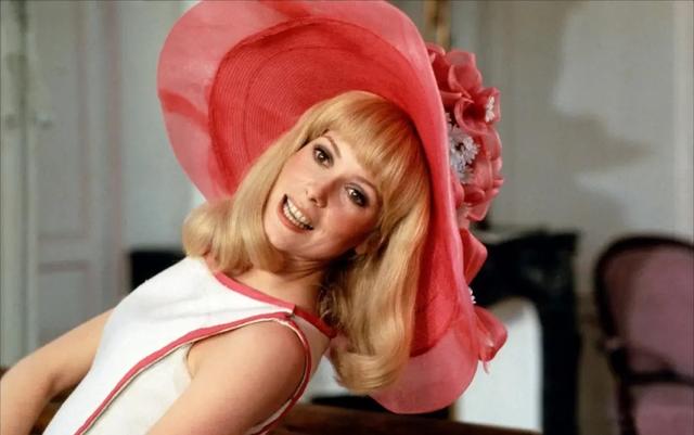 法兰西第一美女的5部大尺度作品分享