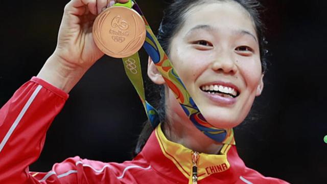 中国体坛公认十大美女1-5名,潘晓婷不是最美,网友:寒门出孝女