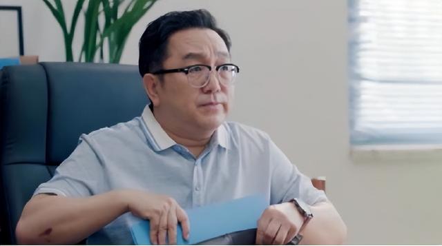 演员句号：再婚娶小11岁妻子，让丧子的岳父母不再流泪