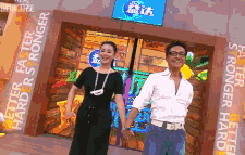 强吻、揩油、扒衣服?再大牌的女星也难逃“咸猪手”?