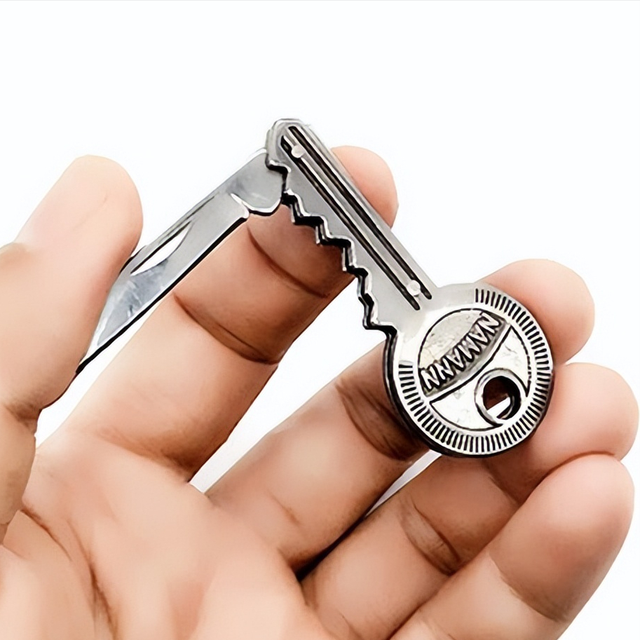 外貌普通却威力巨大!八种女性自卫神器,其貌不扬却是救命神器