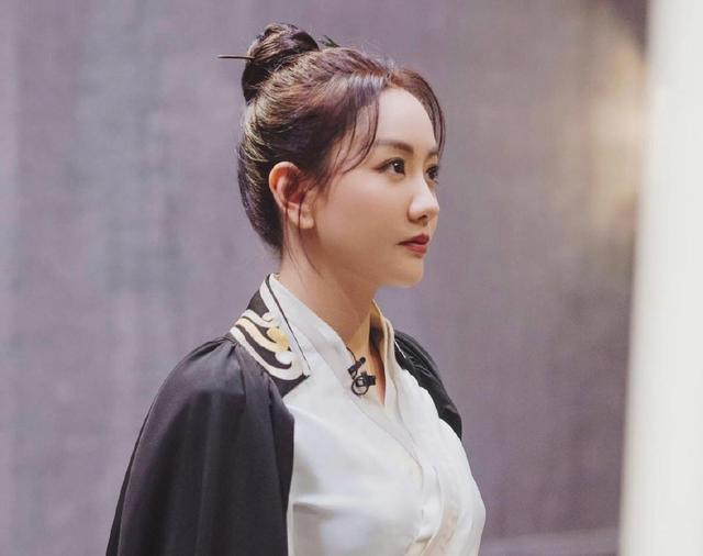 整容、耍大牌、自甘堕落成网红，8位“正女郎”近况差距好大