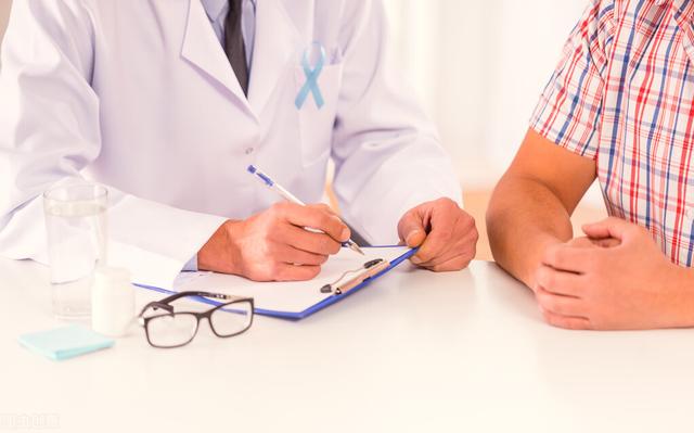 23岁女孩患多毛症，一脸络腮胡，被当怪物，直言想去变性