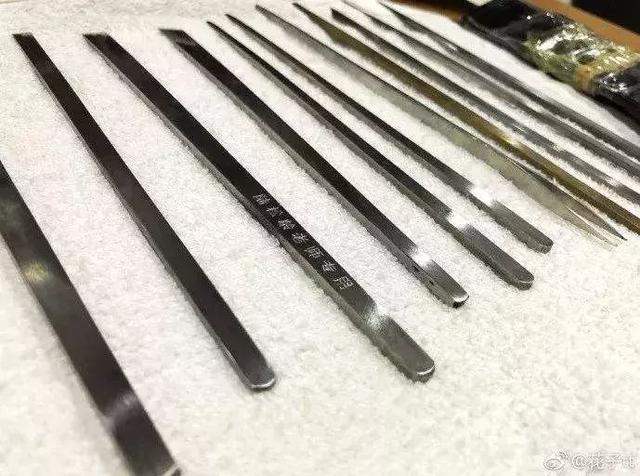 拒千万年薪!她靠给人抠脚圈粉刘德华,成中国“大保健”第一人