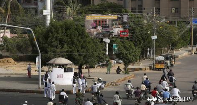 巴基斯坦发生恶性案件,女子晚上去公园散步,惨遭两男子强奸