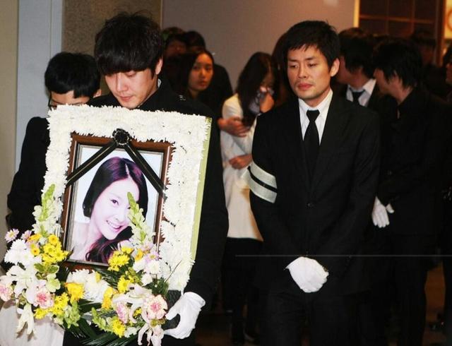 5位拒绝潜规则的女星，桑妮皈依佛门，李菁菁直接退出娱乐圈