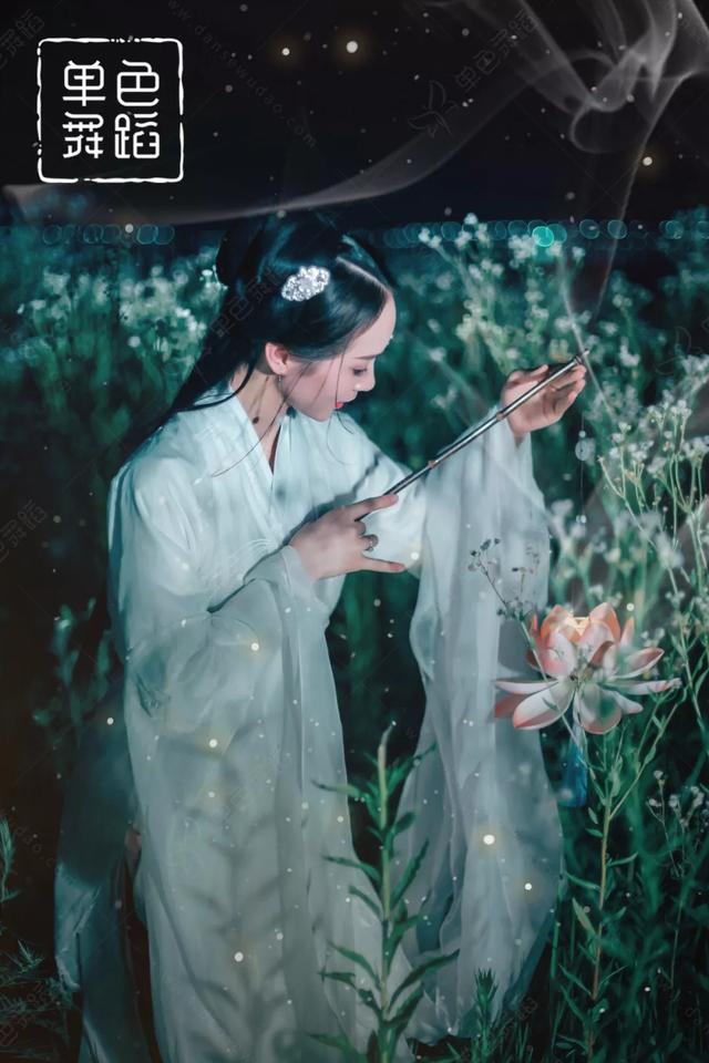 慢摇版《千年等一回》编舞,没想到白素贞和小青还会跳街舞