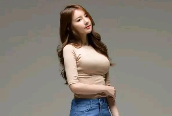 接吻时，为什么女性更喜欢“伸舌头”？