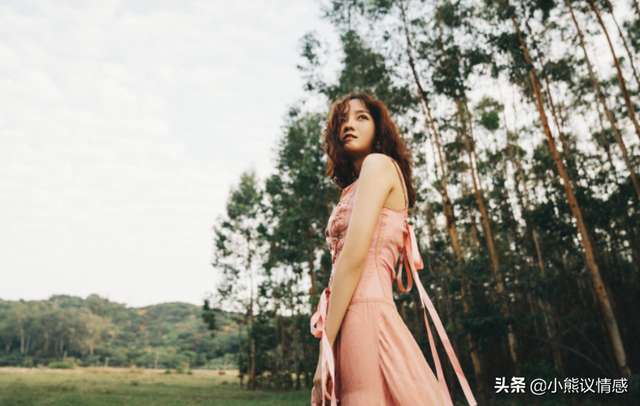 女人“痴情”的表现,对感情越真挚,越会做的6件事