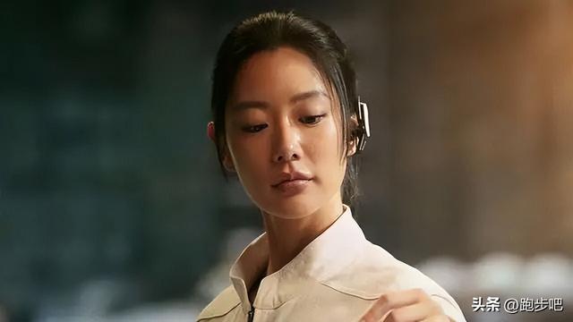 《流浪2》中的她竟是亚洲第一美女，坚持每天健身，身材果然很顶