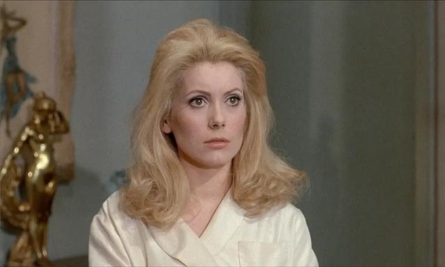 法兰西第一美女的5部大尺度作品分享