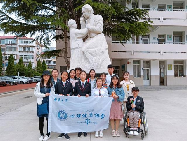 青年说|“齐鲁最美大学生”李欣霏:轮椅上的她帮病友走出阴霾