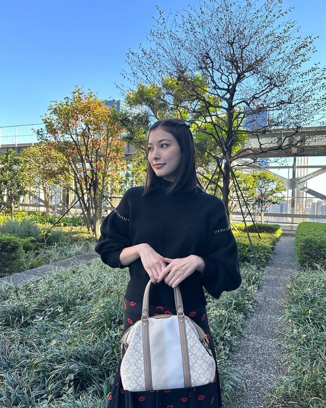 萌萌自拍,欢迎收藏|那些养眼的大眼美女