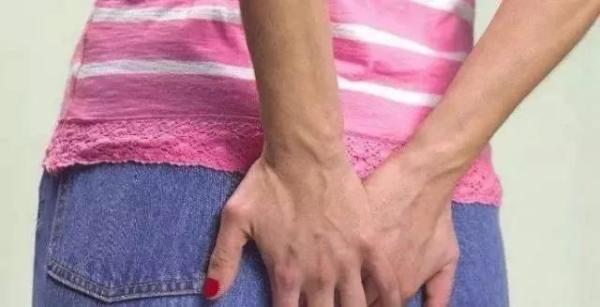 不论男女,若经常“肛门痒”,可能有3个“原因”,早知道早受益