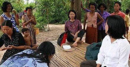柬埔寨神秘“女人村”自给自足，整个村没有成年男人