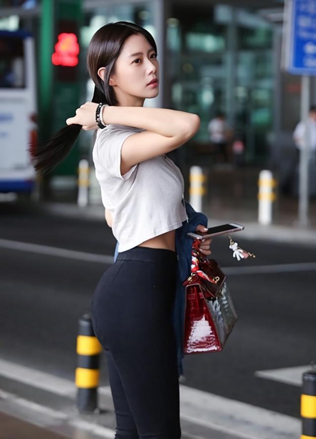 “亚洲第一美女”有多撩人?穿上无痕裤那一刻,男人的眼光太真实