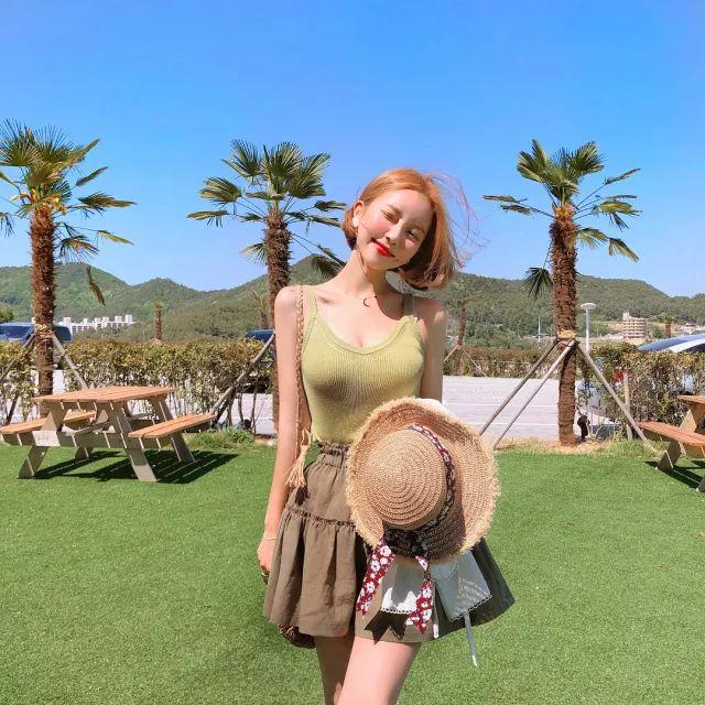 大胸也能穿出甜美小性感！让这位韩国时尚博主vivamoon带你领略夏日大胸妹的可爱小清新！