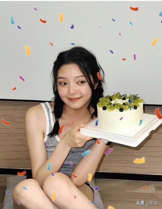 北大校花美少女,从小到大都是女神级人物?