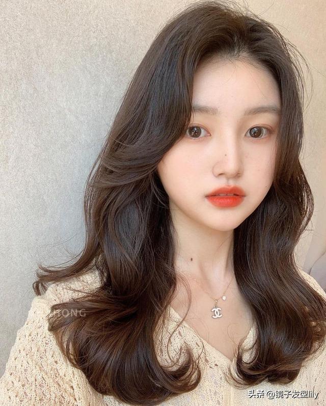 不知如何换发型，可以看看今天这三种方法，让你美到不敢相信