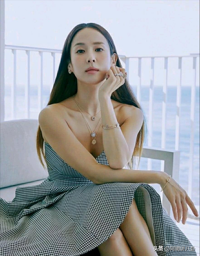 这些韩国性感女星,身材婀娜多姿,一身冰肌玉骨,真的是太美了吧