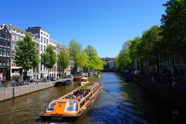 暴走阿姆斯特丹,看“百无禁忌”的“性都”到底是个什么样?