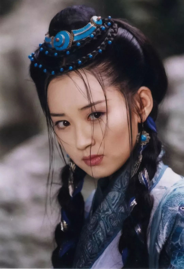 这些女星身材绝了:许晴的臀,舒淇的嘴,林志玲的胸,万绮雯的腿