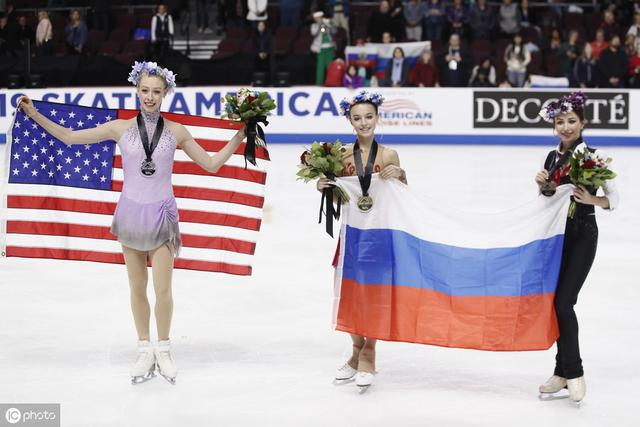 俄罗斯小美女惊艳夺冠！冰场换装+首个女单四周跳创造历史