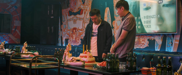 53岁扮少年,41岁装清纯少女,2022最烂10部电影,一部比一部辣眼