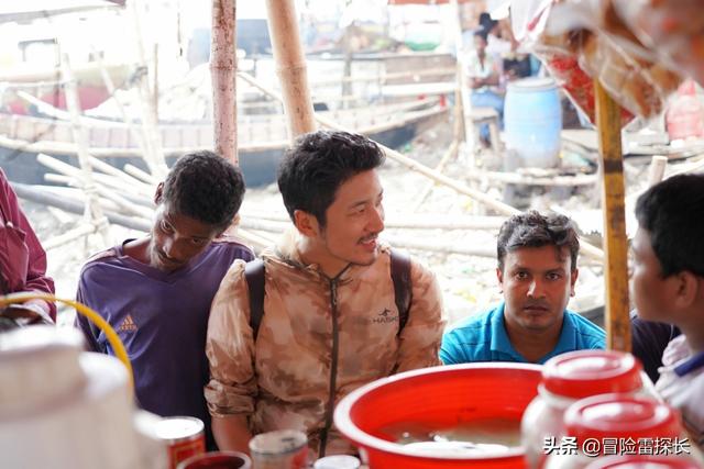 孟加拉人更喜欢华为还是小米？这位孟加拉美女销售店员选择VIVO