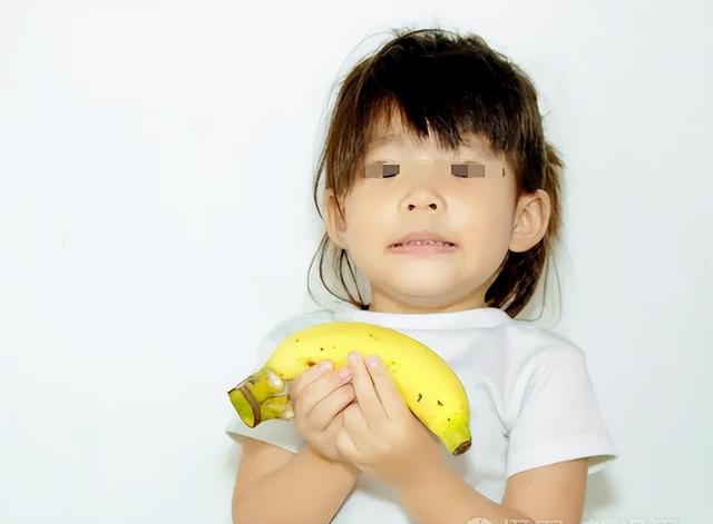 案例 小女孩吃香蕉噎死,父母向赠送香蕉邻居索赔73万,法院判了