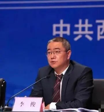 凉山美女局长：发财要有献身精神，与40多人有染，丈夫气得自尽