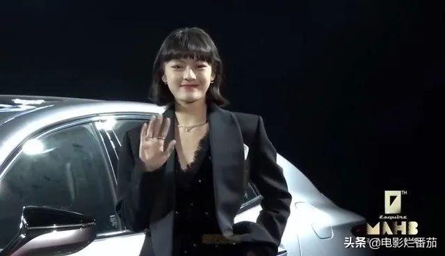 时尚先生红毯暗战，万茜又美又欲，吴宣仪清凉性感，金晨艳压全场