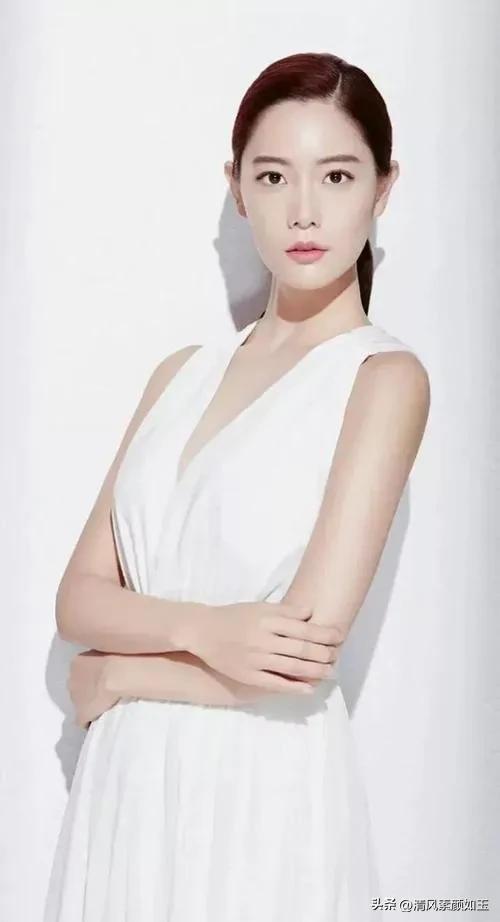 克拉拉不愧为亚洲第一性感美女