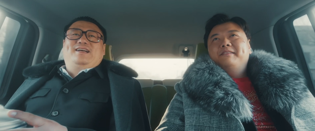 53岁扮少年,41岁装清纯少女,2022最烂10部电影,一部比一部辣眼