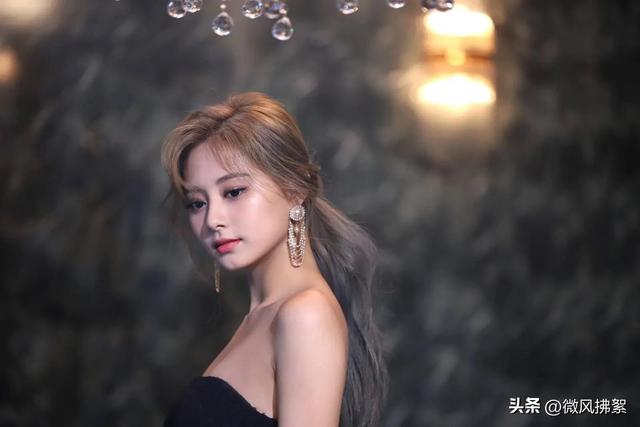 2022年全球十大最美面孔,杨幂排名第八,迪丽热巴排名第五