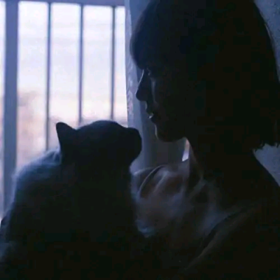 伤感意境美女头像图片_伤感头像女生2021最新的