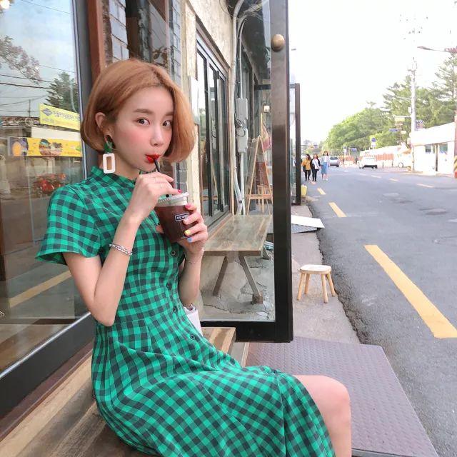 大胸也能穿出甜美小性感！让这位韩国时尚博主vivamoon带你领略夏日大胸妹的可爱小清新！