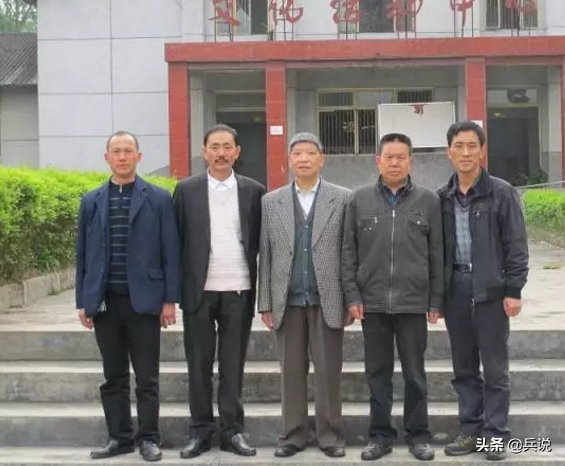 【突围之战完整版】202人被俘，2个副军长受处分，战俘档案带污点