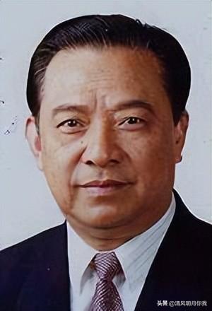 “打黑局长”文强堕落史强奸女学生,霸占警花10年,玩弄12名女星