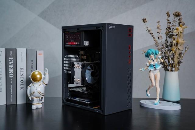 打开PR花了30秒？拼多多旗舰店、全网销量第一的设计师主机再次教我“做人”