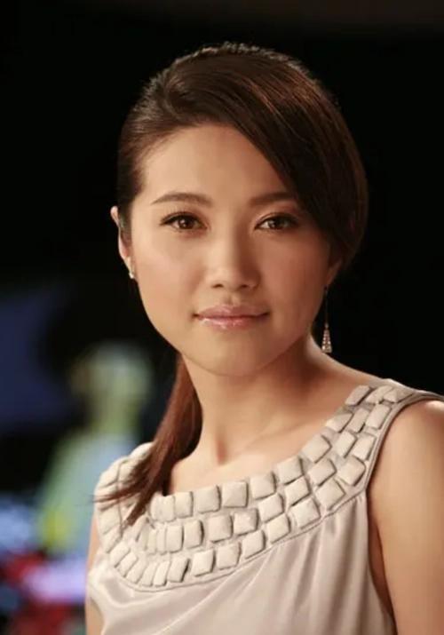 至今未婚的5位内地大龄女星，各有各的苦衷，最大51岁，最小49岁