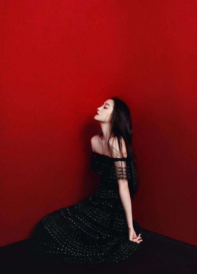 八位美女写真,风姿绰约小天仙,惊鸿一瞥清流溪,有你喜欢的吗?