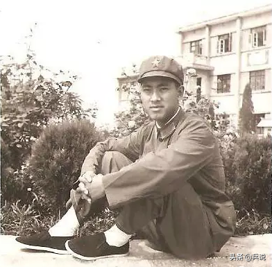 【突围之战完整版】202人被俘，2个副军长受处分，战俘档案带污点