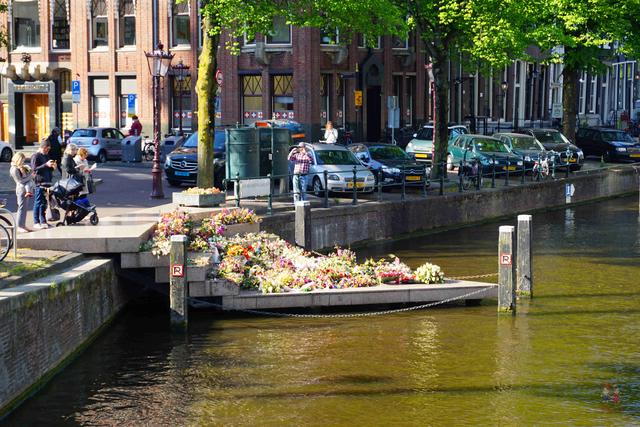 暴走阿姆斯特丹,看“百无禁忌”的“性都”到底是个什么样?