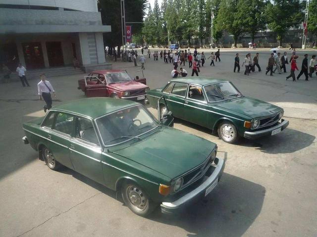 走进朝鲜,平壤街面上汽车不多,美女却很多,真实情况如何?